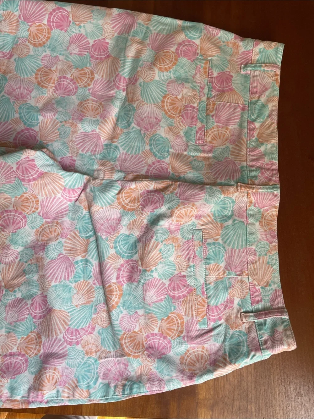 Talbots Chino Shorts Pastel Seashell Print Coastal 97% Cotton Size 14